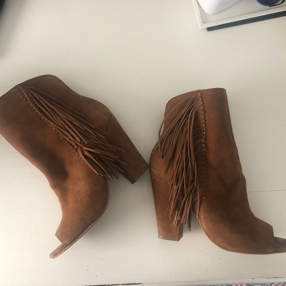 DOLCE VITA FRINGE BOOTIES